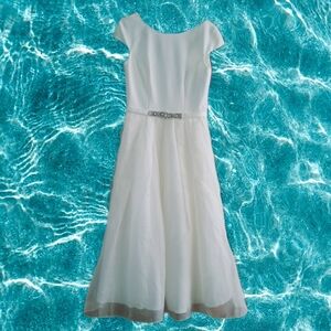 Theia White A-Line Sleeveless Wedding Dress